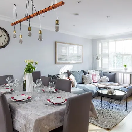 Spacious Quiet 4Bedrooms 6Beds House With Private Garage 5Min Walk To Paddington Station London Exterior photo
